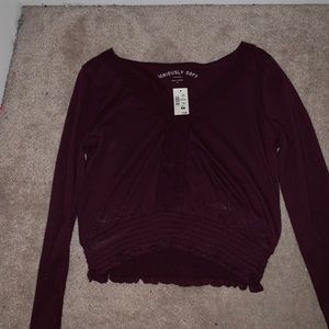 Cropped long sleeve shirt